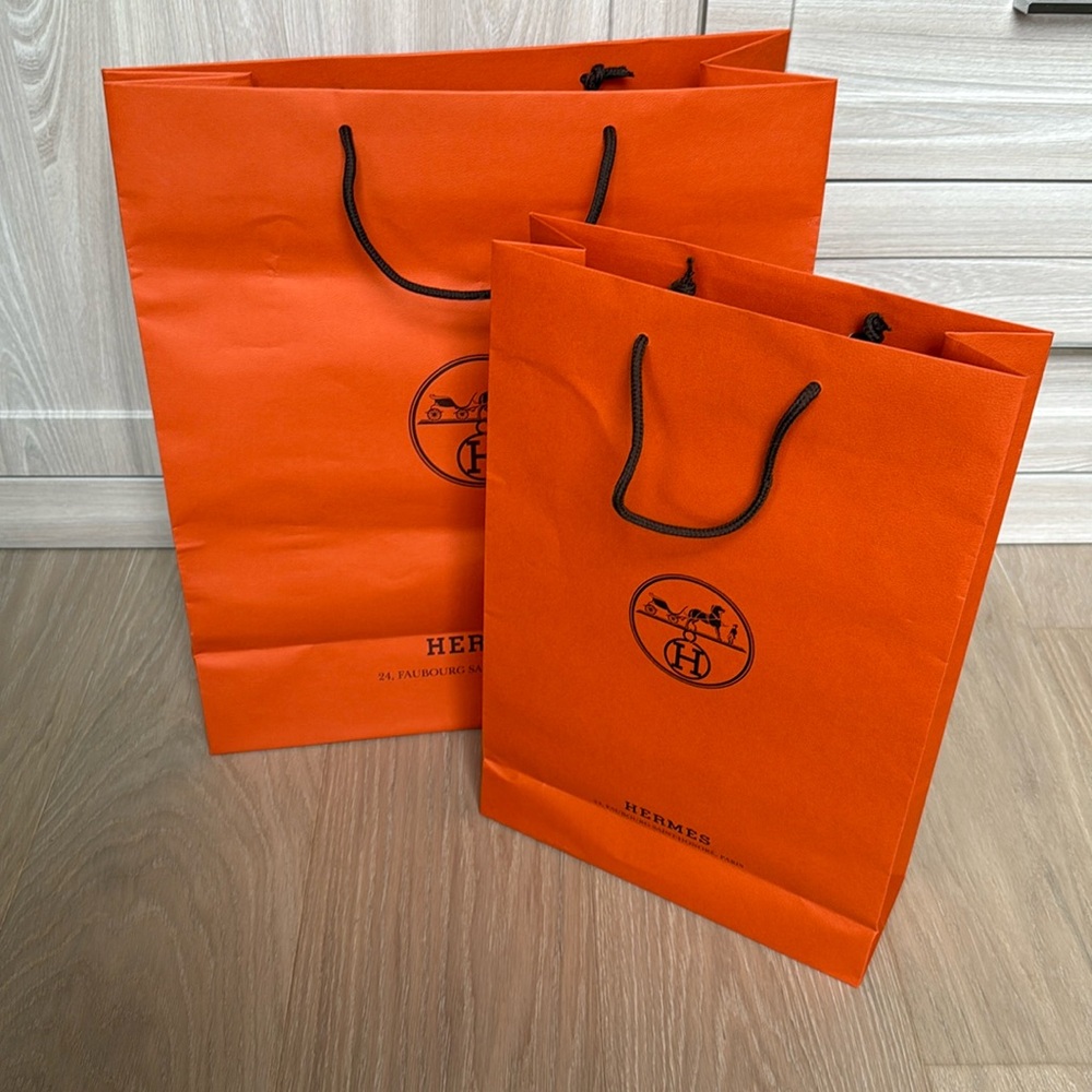 Hermes shopping gift orange bags 2 different sizes like new - Picture 5 of 11